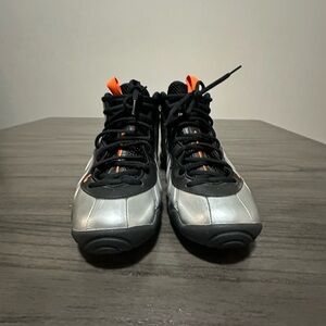 Nike little posite pro foams